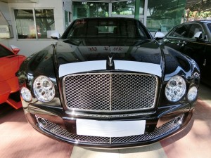 2014`全新賓利慕尚 6.8德版 (黑色/黑格子皮) - 8590